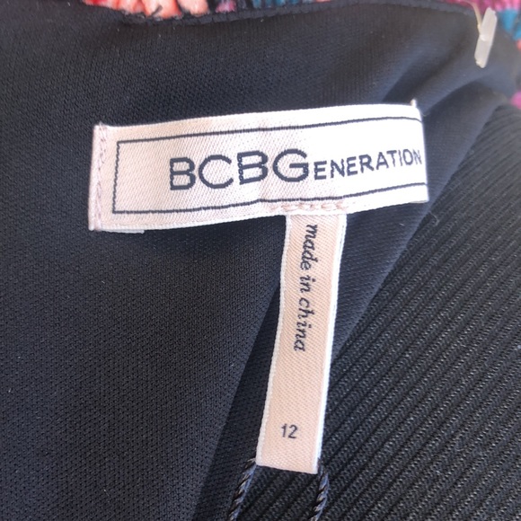 NWT Beautiful Bright Floral Colorful BCBGeneration Dress 👗 Size 12 - Picture 7 of 17